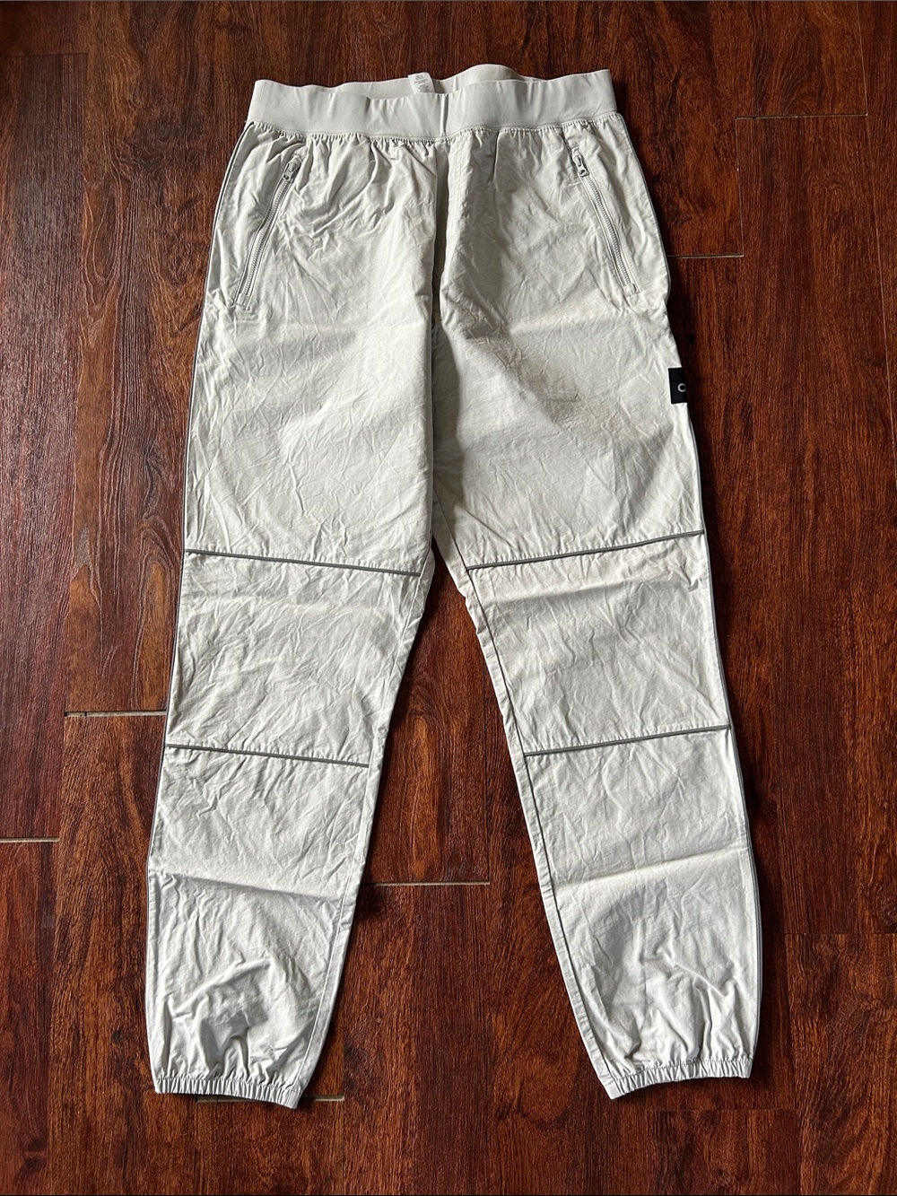 alo Yoga Torrent Track Pant